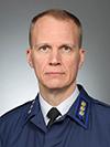 eversti Tuukka Karjalaisen henkilökuva